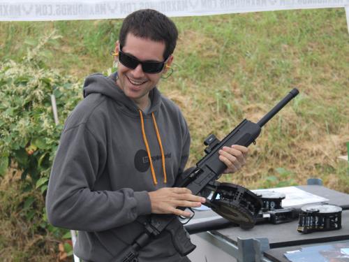 Jorge Ballesteros and Maxrounds PowerMag700