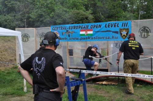 BuckshotsJ.Skoda in the stage