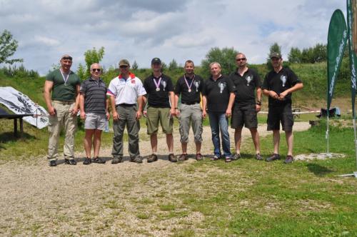 Relax after matchFrom left: P. Jansky, I. Kramolis, V. Vinduska, F. Bindik, M. Kazda, V. Polivka, M. Synek and J. Rakusan