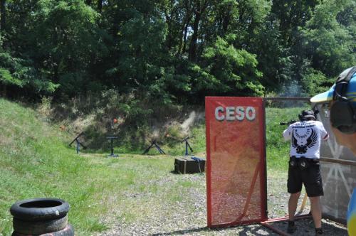 M. Synek in actionPoetry in motion - clay is gone...