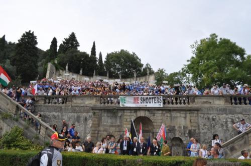Opening ceremonyComplete crowd of shooters and range officers
