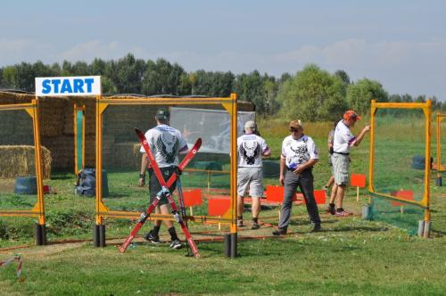 Black wings everywhereSquad No.48 on the start