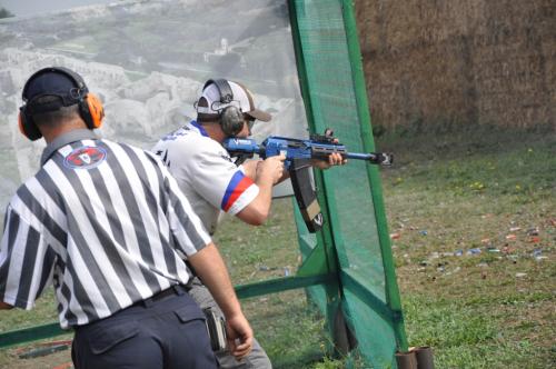 May I move left?!F. Bindik in action