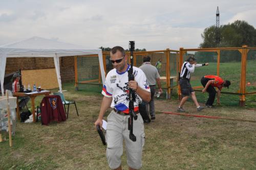 2 clays down, i repeat 2 clays down!M. Kazda after hunt for flying clays