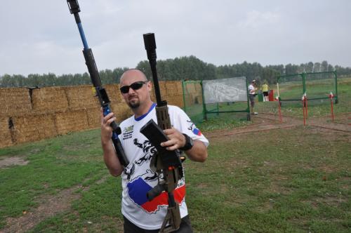 Bold gun holderHow many guns could you grab?!