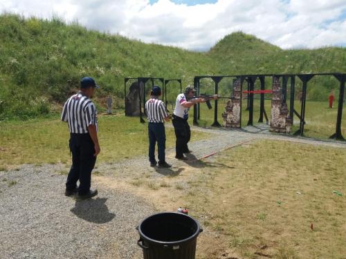 V. Vinduska in actionLeft or right?