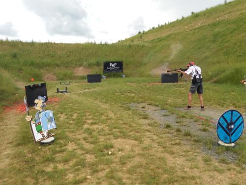 R. Zalejsky in actionClays, lot of clays...